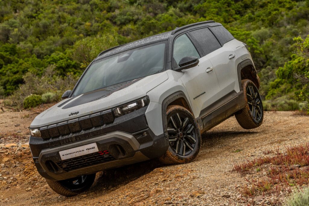  The New 2027 Jeep Compass e-Hybrid’s Rugged Looks Write A Check It Can’t Cash