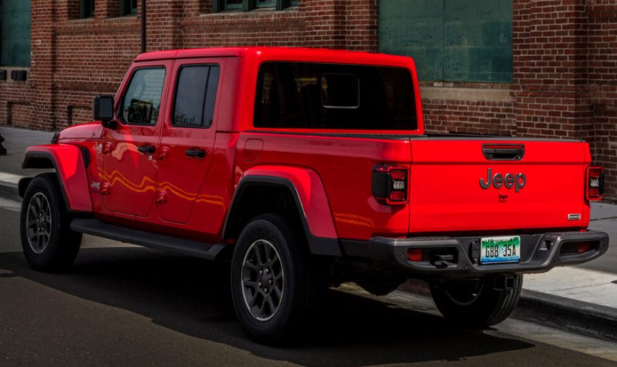 Суд розгляне справу про загоряння Gladiator однієї родини, поки Jeep готує відкликання мільйона авто