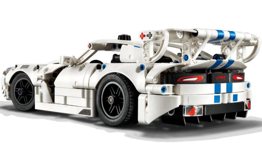 Конструктор Lego у вигляді Dodge Viper за 64,99 долара здивує робочими поршнями V10