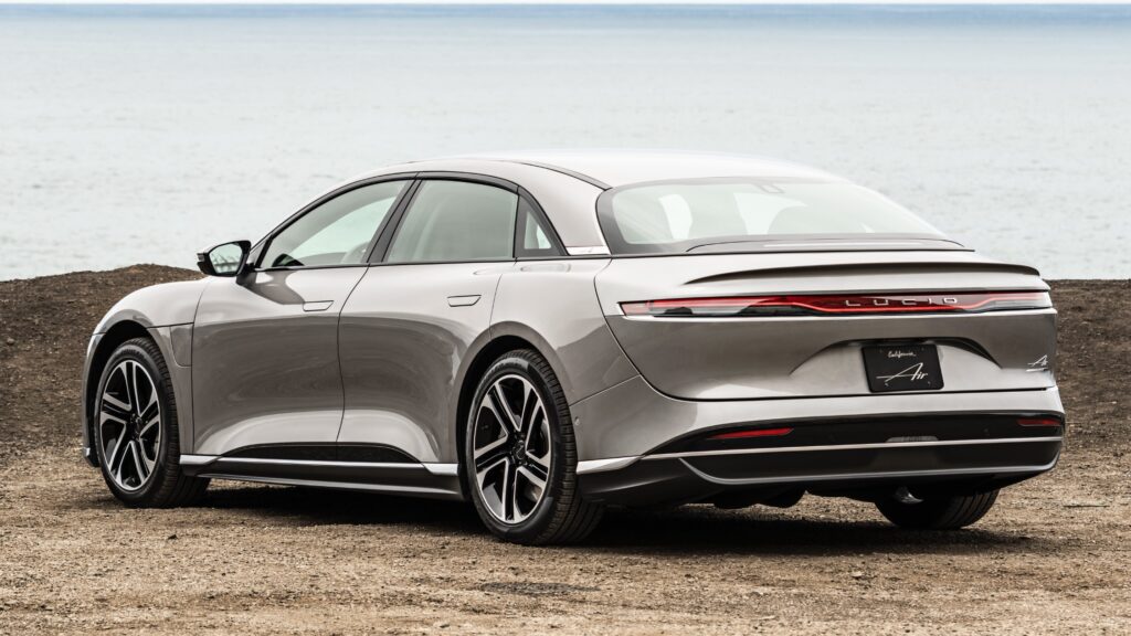Lucid Air під час відкликання