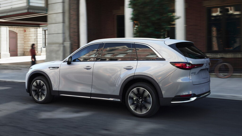 Mazda CX-90