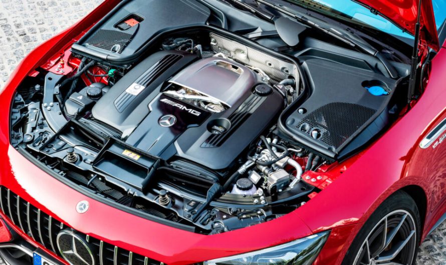 Мерседес створив видатний новий V8, однак теперішня C 63 від АМГ його не отримає через дуже нудну причину