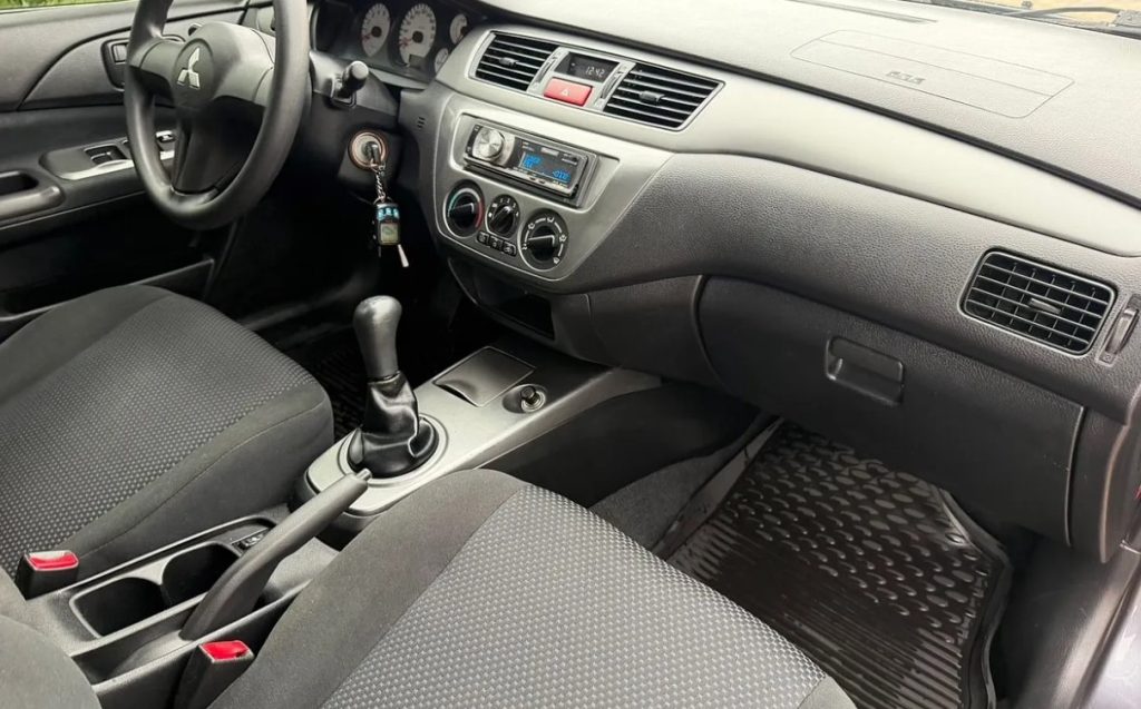 Mitsubishi Lancer IX 2008