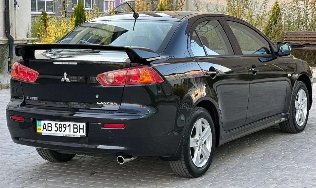 Mitsubishi Lancer X 2010