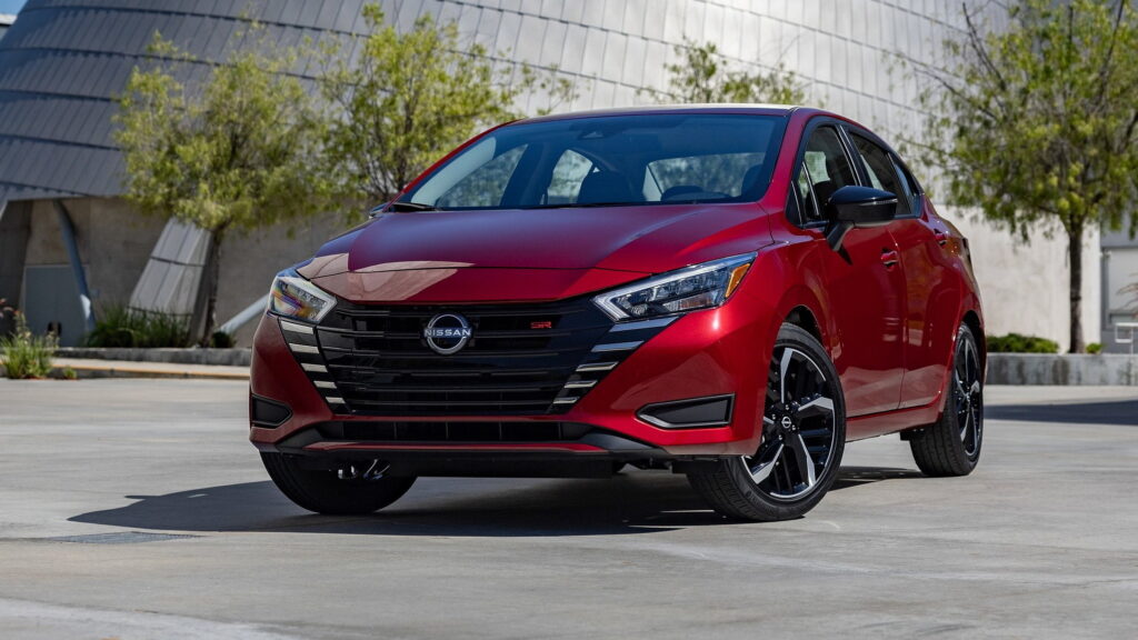 Nissan Versa