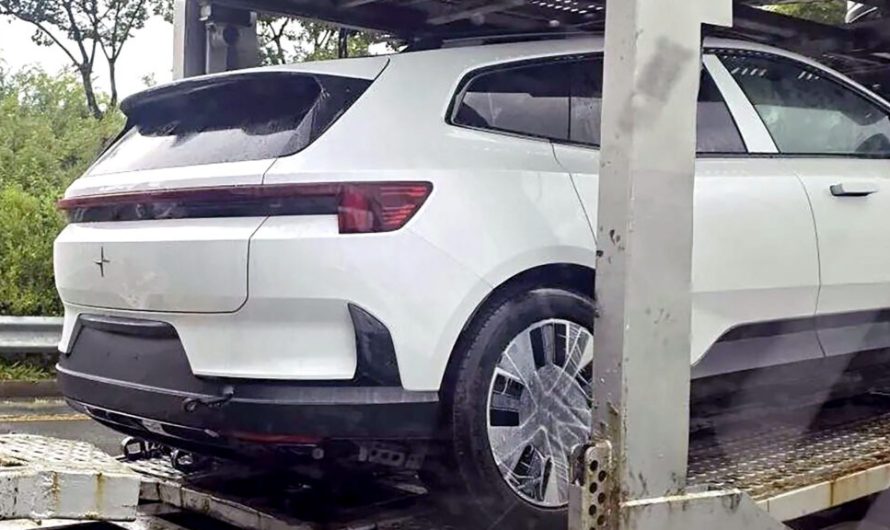 У новому кросовері Polestar 4 виявили те, чого купе відмовилося додавати