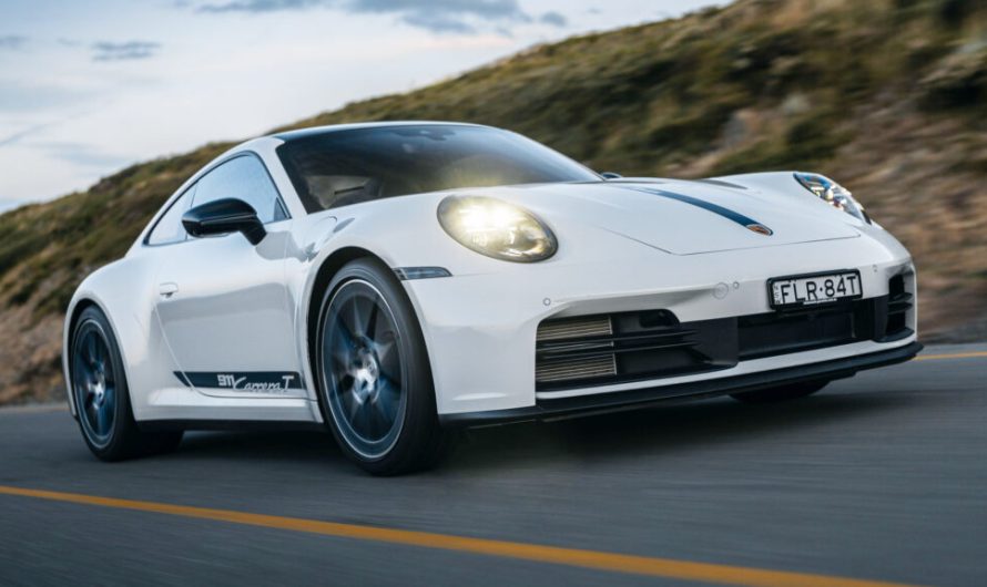 Porsche підтвердив, що сучасна гібридна 911 не сумісна з ручною коробкою, проте в перспективі ситуація здатна змінитись