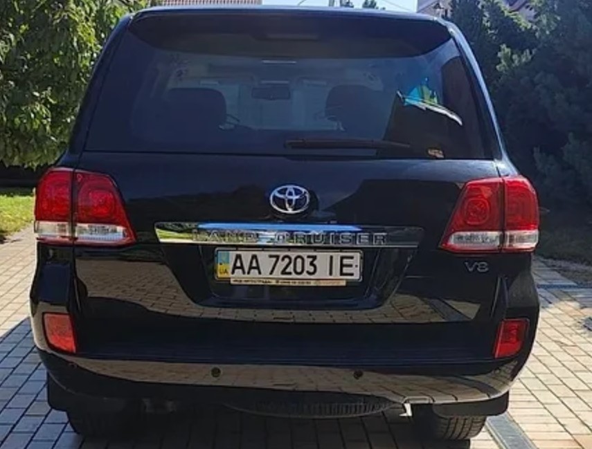 Toyota Land Cruiser 200