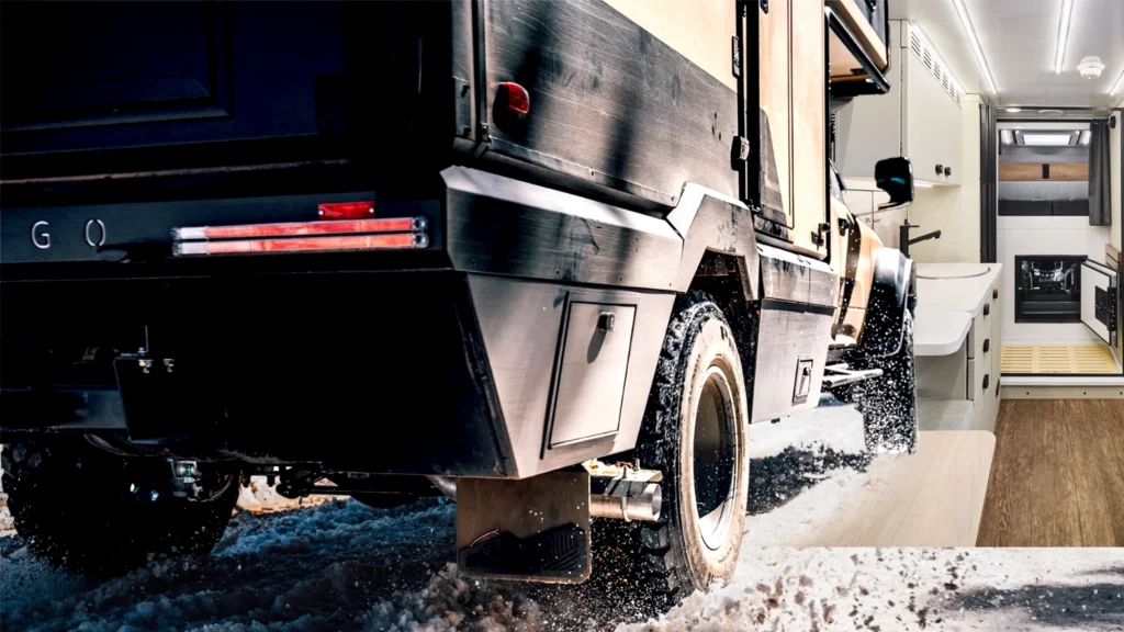 За $332 000 позашляховик Winnebago кличе в дикі хащі, але аж ніяк не до туалету