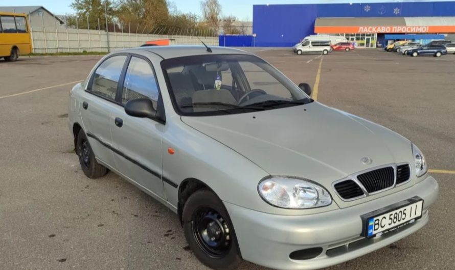 ЗАЗ Lanos 2010 року з пробігом 25000 км продають лише за $2800 (фото)