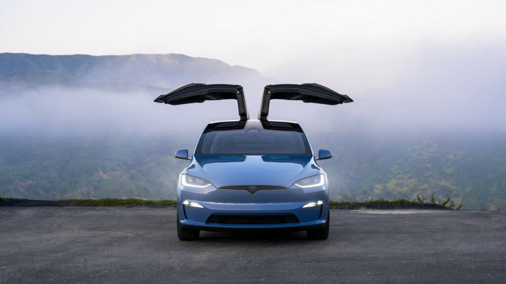 Family Sues Tesla After Model X Allegedly Surged Through Red Light