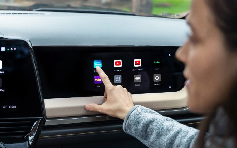 GM Caves In And Brings Back Android Auto, Apple CarPlay In 2027 Silverado And Sierra