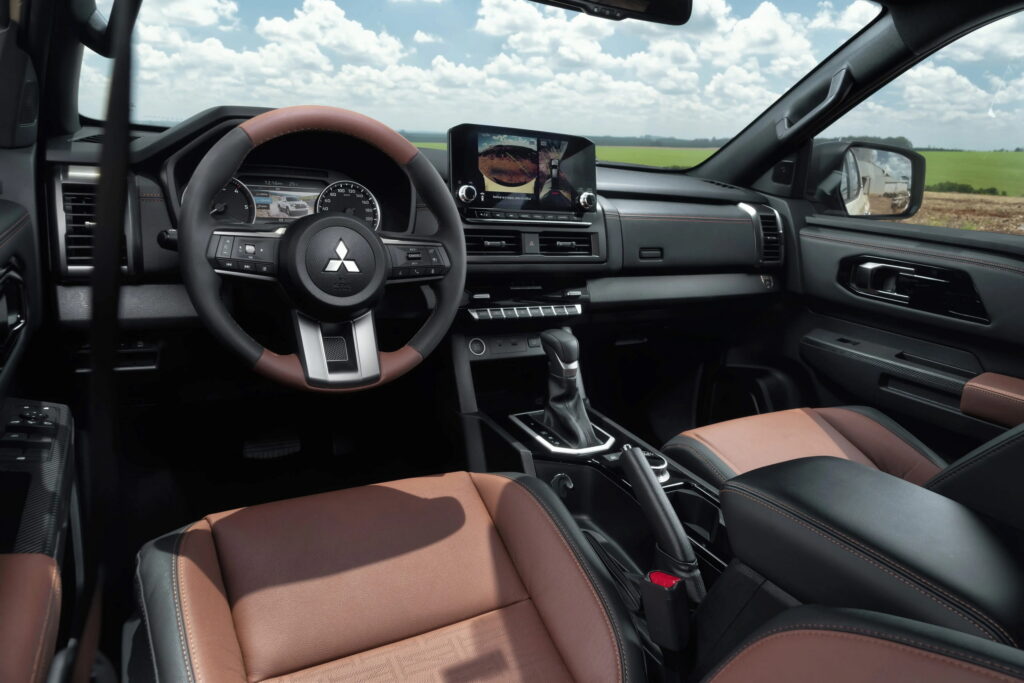 Mitsubishi Triton Terra для Бразилії