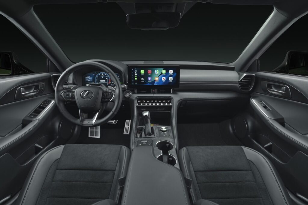Lexus дає 2027 IS гарний зелений колір, але він обмежений 350 авто