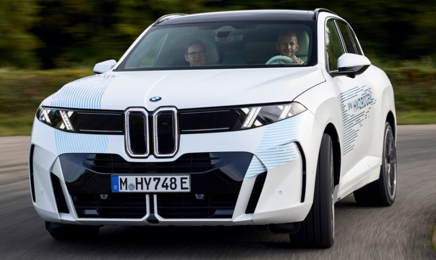 BMW X5 на водні: ще ніколи він не був так близько