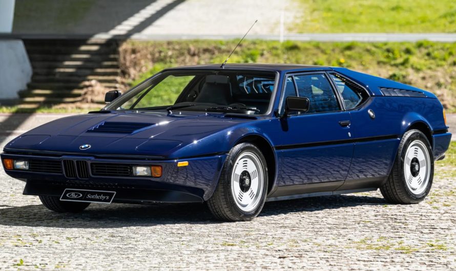 Один з трьох: BMW M1 1979 року з пресслужби продають на аукціоні: яка ціна (фото)