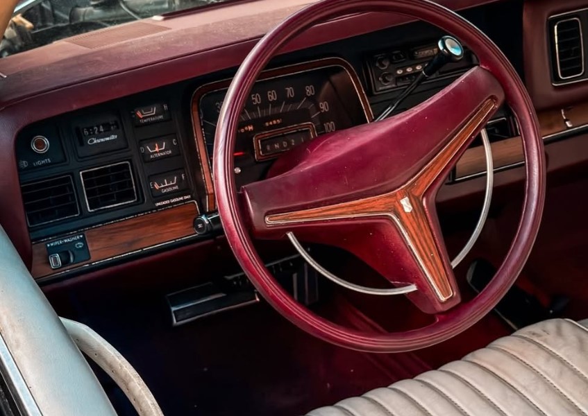 Chrysler New Yorker Coupe Brougham