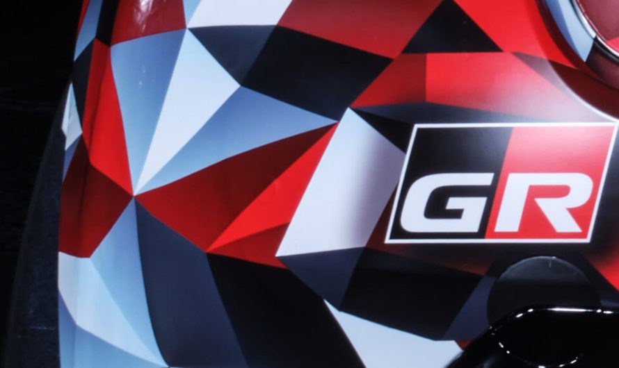 Toyota GR Celica набуває обрисів: WRC-прототип відкриває більше кузовних панелей