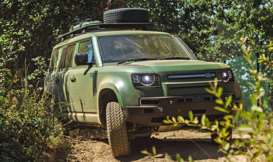 Британія потребує нової військової техніки — Land Rover відгукується на цей виклик