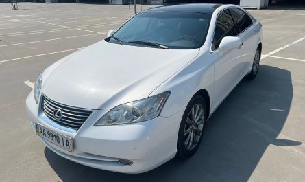 Lexus ES