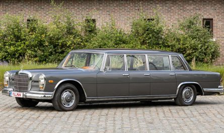 Mercedes-Benz 600 Pullman
