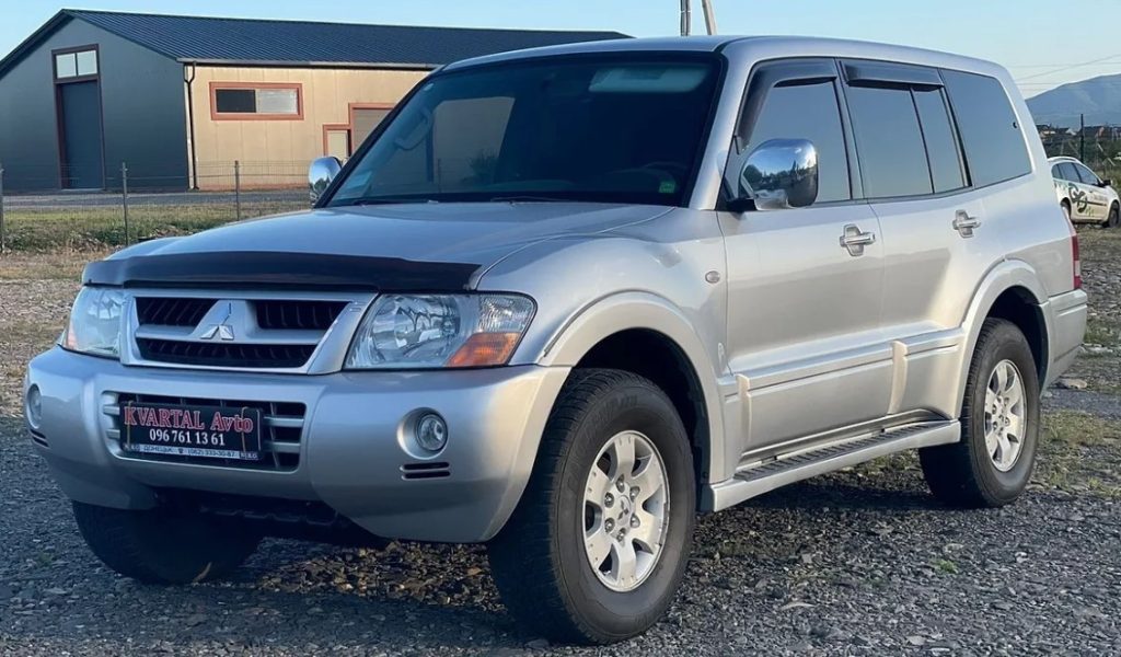 Mitsubishi Pajero Wagon