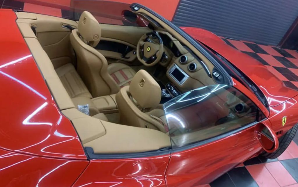 Скільки коштує найдешевша Ferrari в Україні