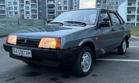 ВАЗ 21099