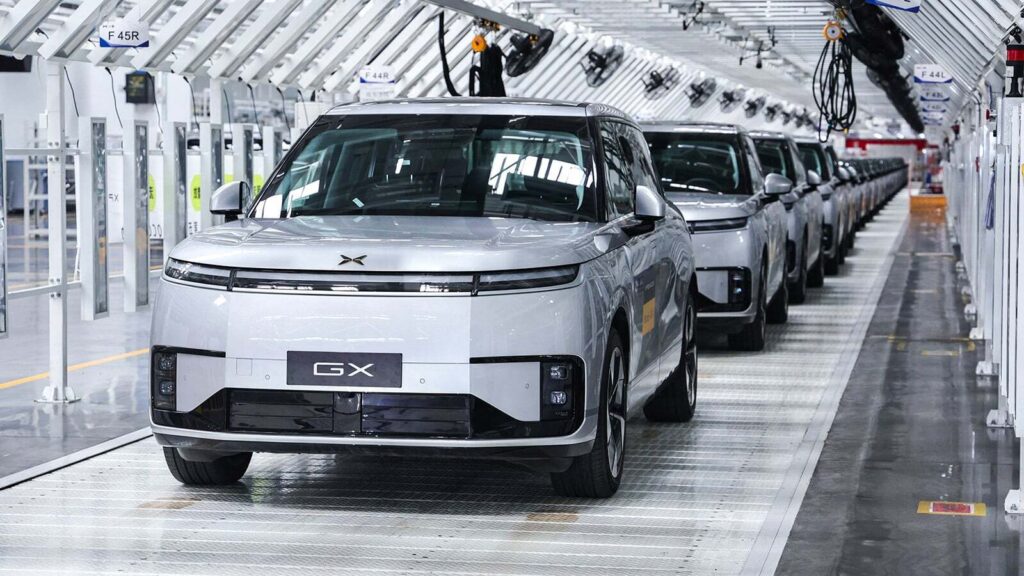 Xpeng GX Robotaxi