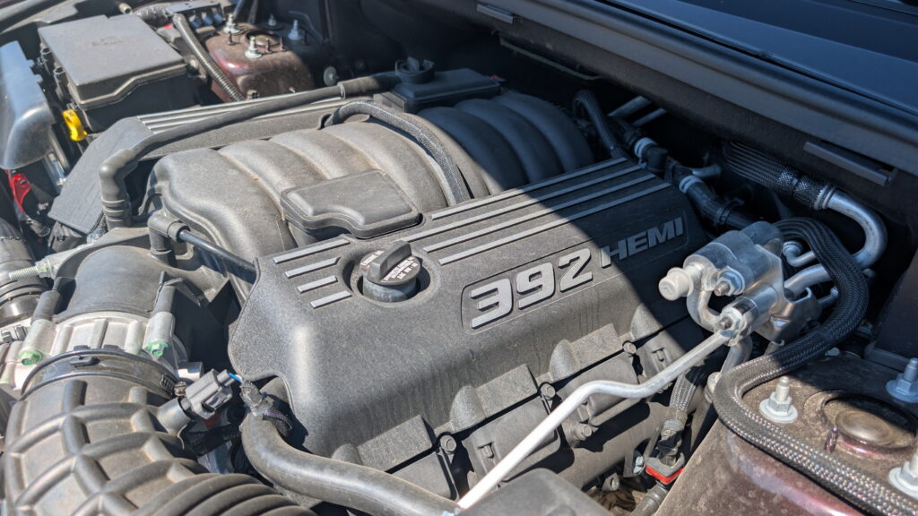  The 2026 Dodge Durango R/T Is Still Fun After 15 Years, But That Might Not Be Enough | Review