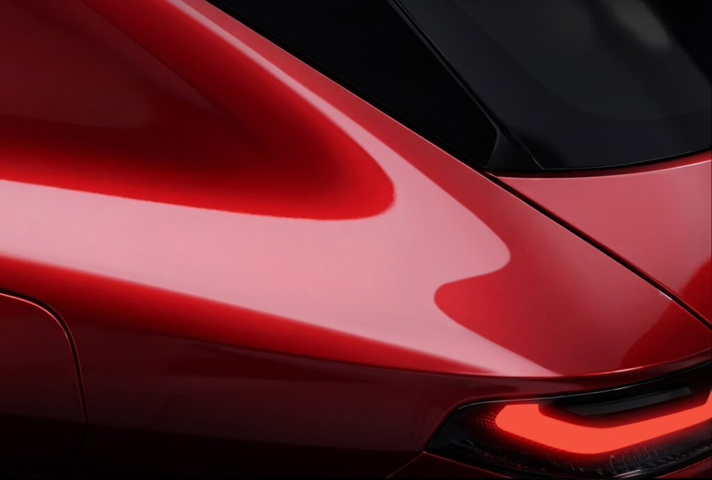 Alfa Romeo New C-SUV Teaser