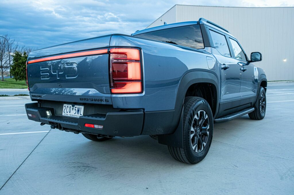 BYD Shark 6 Review