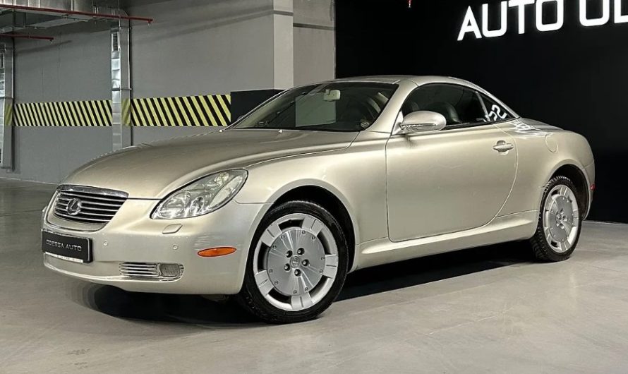 Купе-кабріолет Lexus SC 2002 року з найменшим пробігом в Україні продають в Одесі: яка ціна