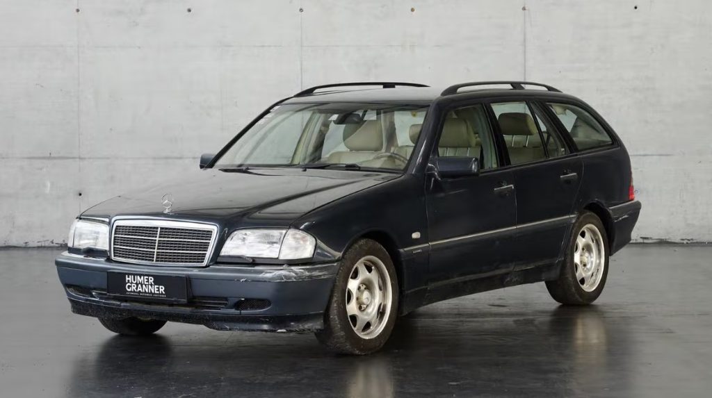 Mercedes-Benz C230 Нікі Лауди