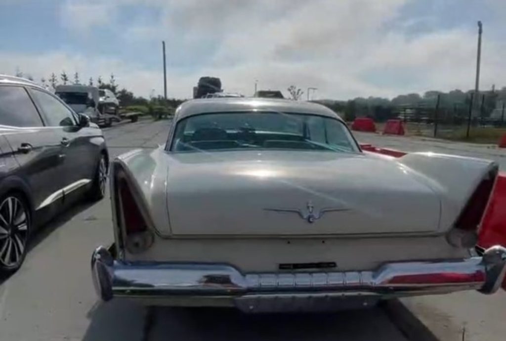 Plymouth Fury