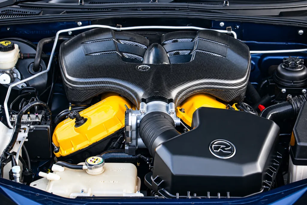 Mazda MX-5 NC виглядає майже стандартно, але під капотом — Ford V6