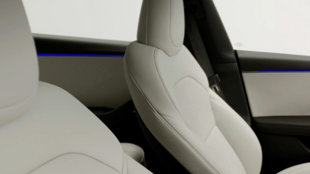 Tesla’s Model 3 Gets A Bigger Screen And V2L, But You Can’t Buy One