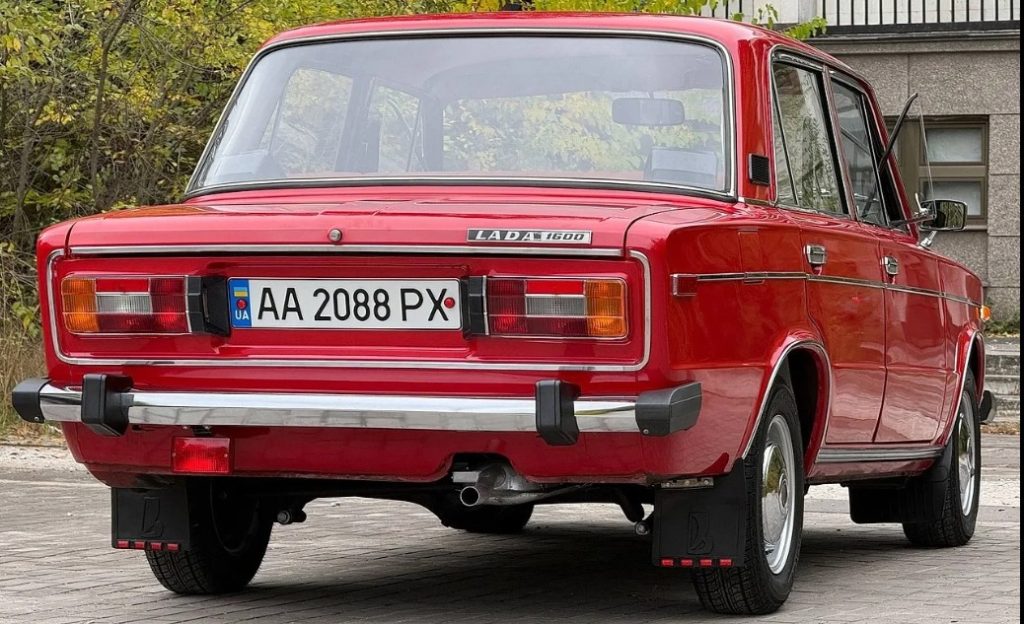 ВАЗ-2106