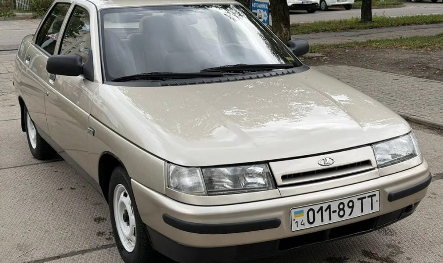 Менше $3000: капсулу часу ВАЗ-2110 продають у Львові за гарну ціну (фото)